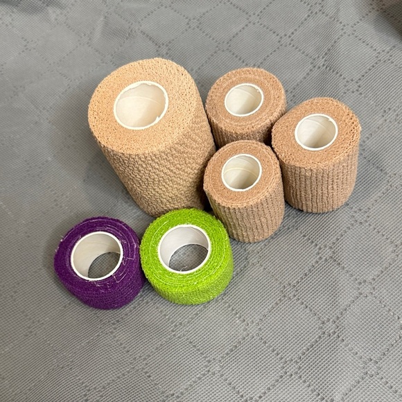 Pet Bandage Wraps - Brown, Purple, Green Assorted Sizes 6 Rolls Dog Horse Sport - Picture 7 of 7